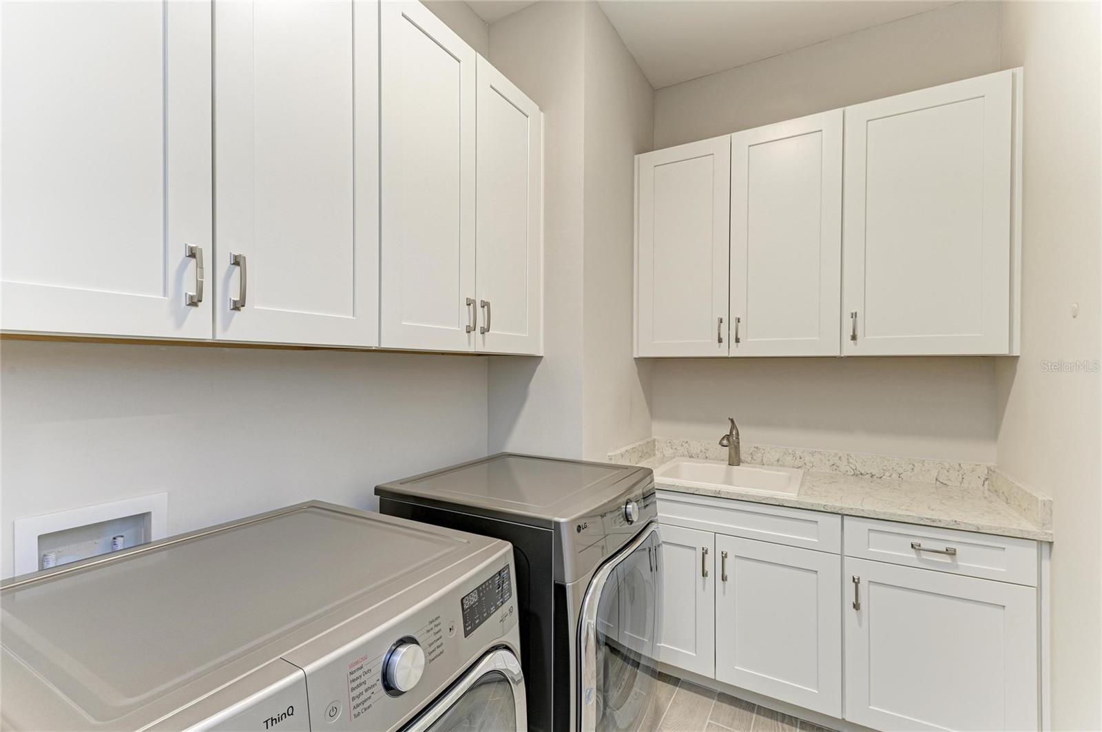 Image 58 of 94 For 106 Toscavilla Boulevard