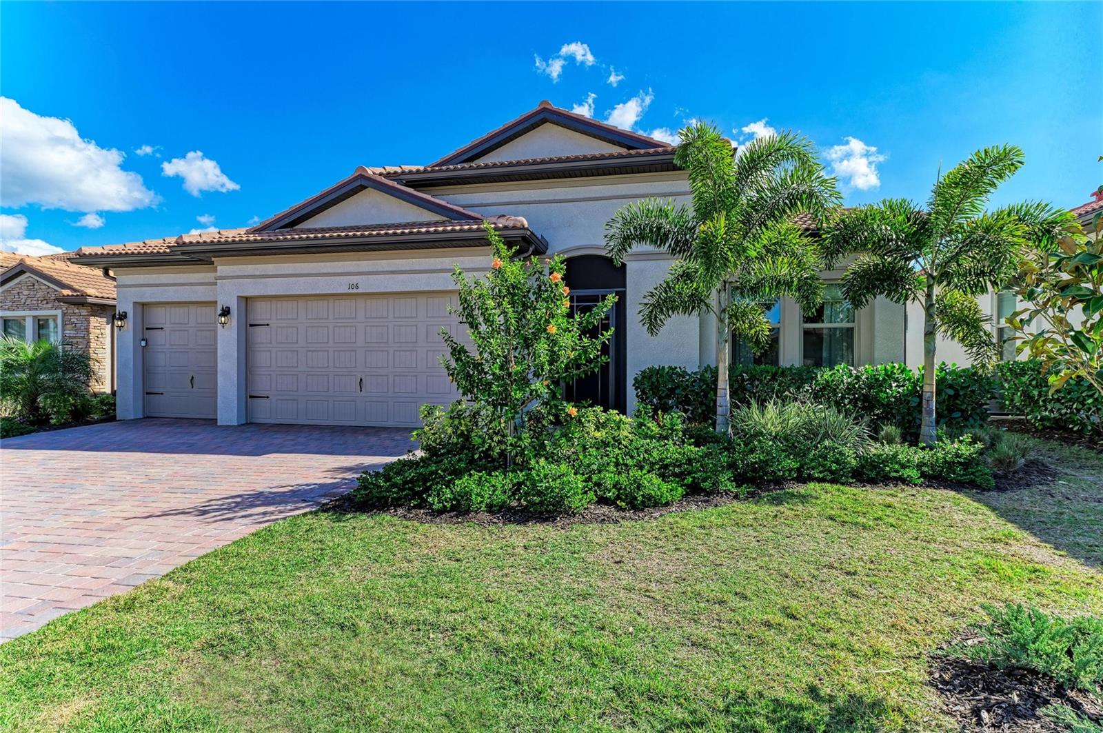 Image 6 of 94 For 106 Toscavilla Boulevard