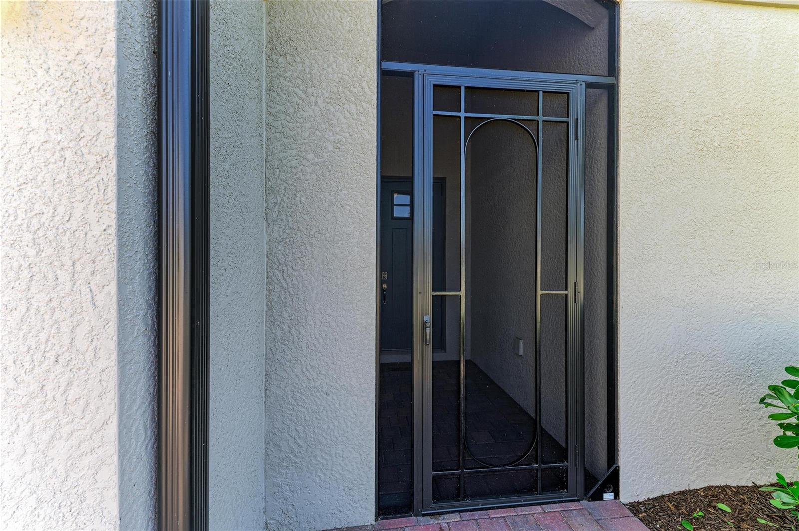 Image 8 of 94 For 106 Toscavilla Boulevard