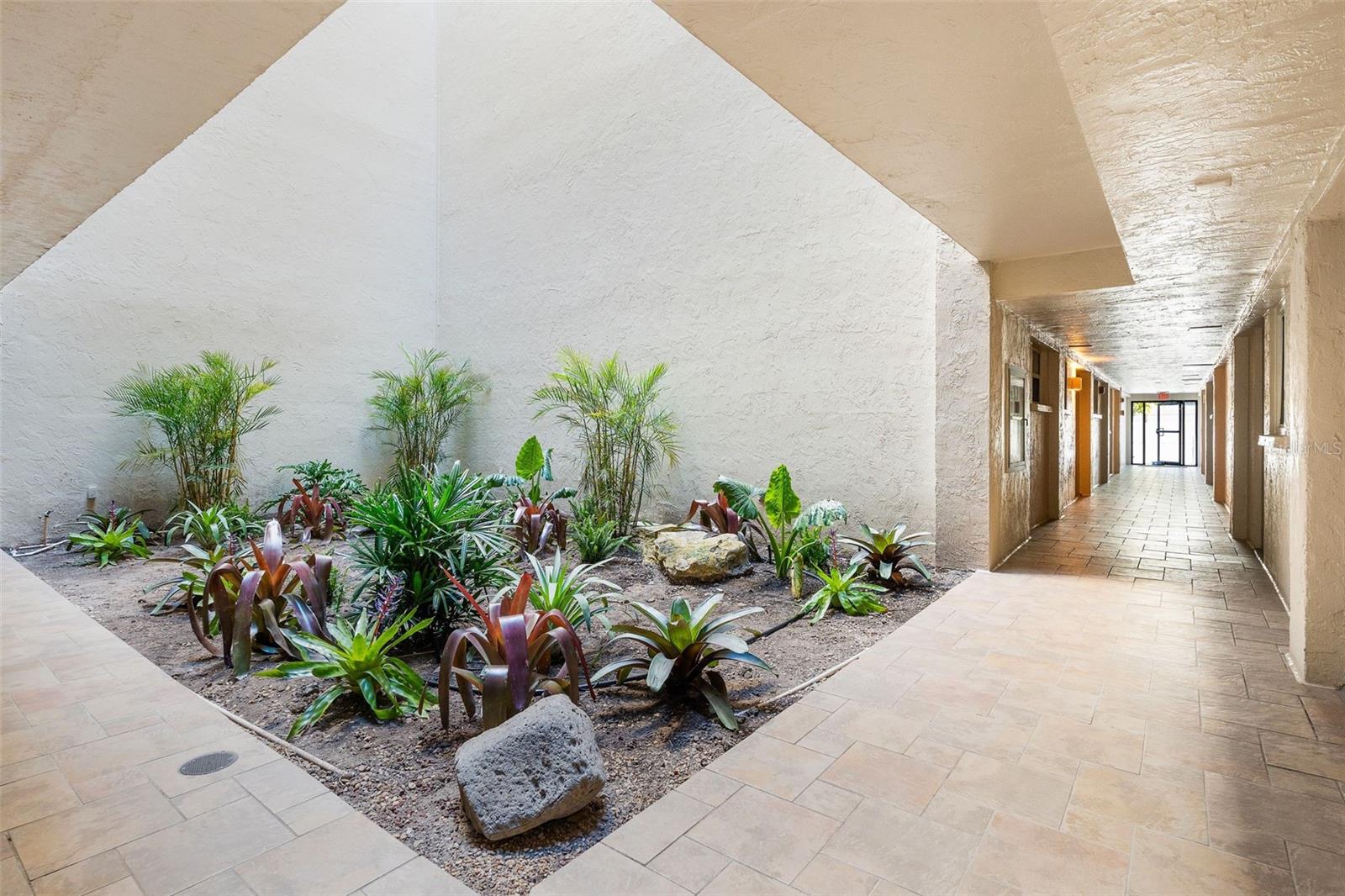 Image 25 of 36 For 800 Benjamin Franklin Drive 110