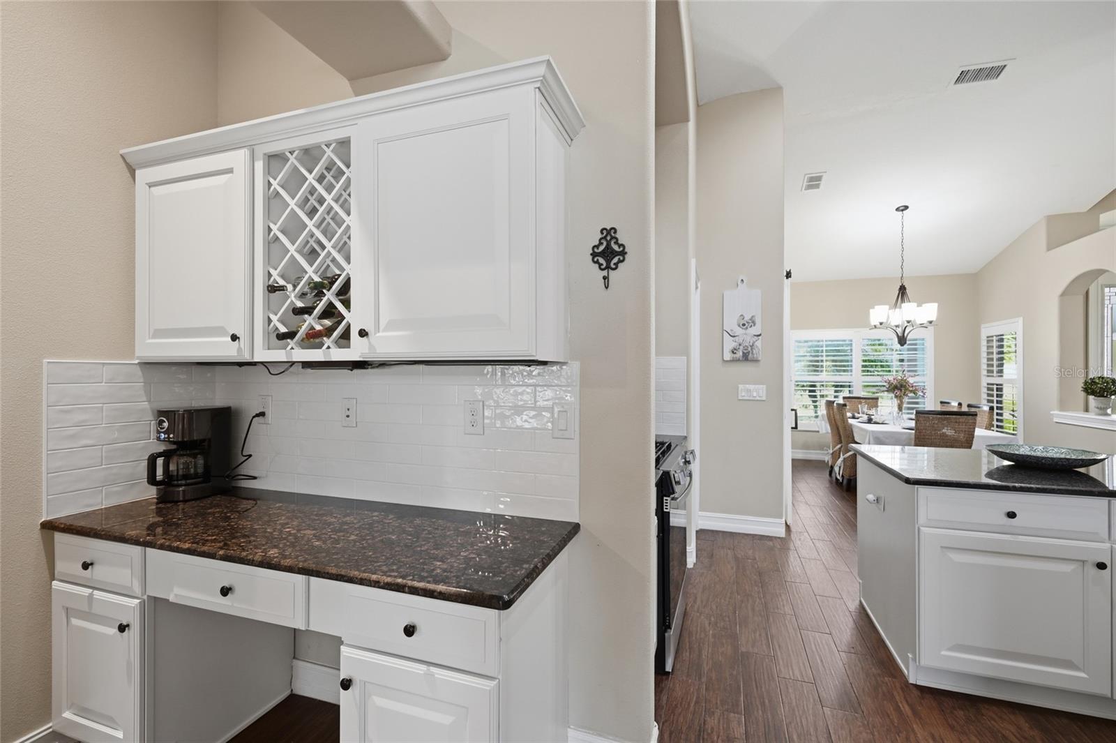 Image 17 of 63 For 12012 Longview Lake Circle