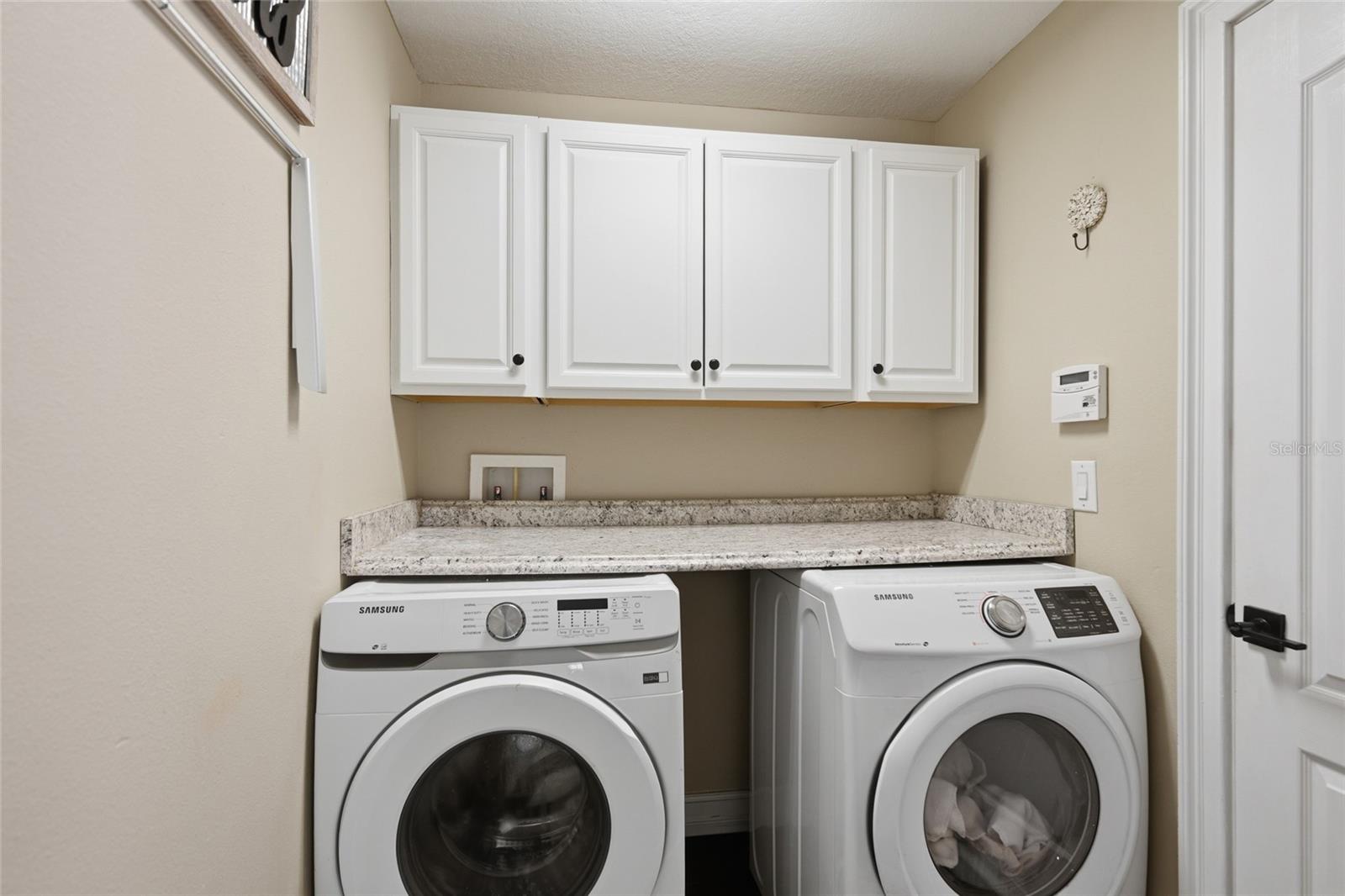 Image 20 of 63 For 12012 Longview Lake Circle