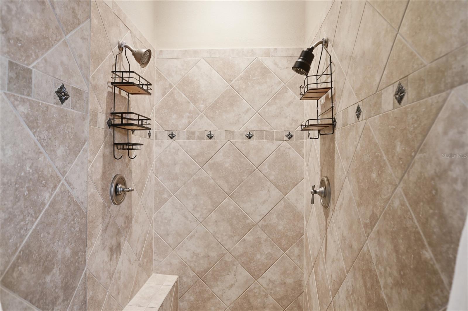 Image 31 of 63 For 12012 Longview Lake Circle