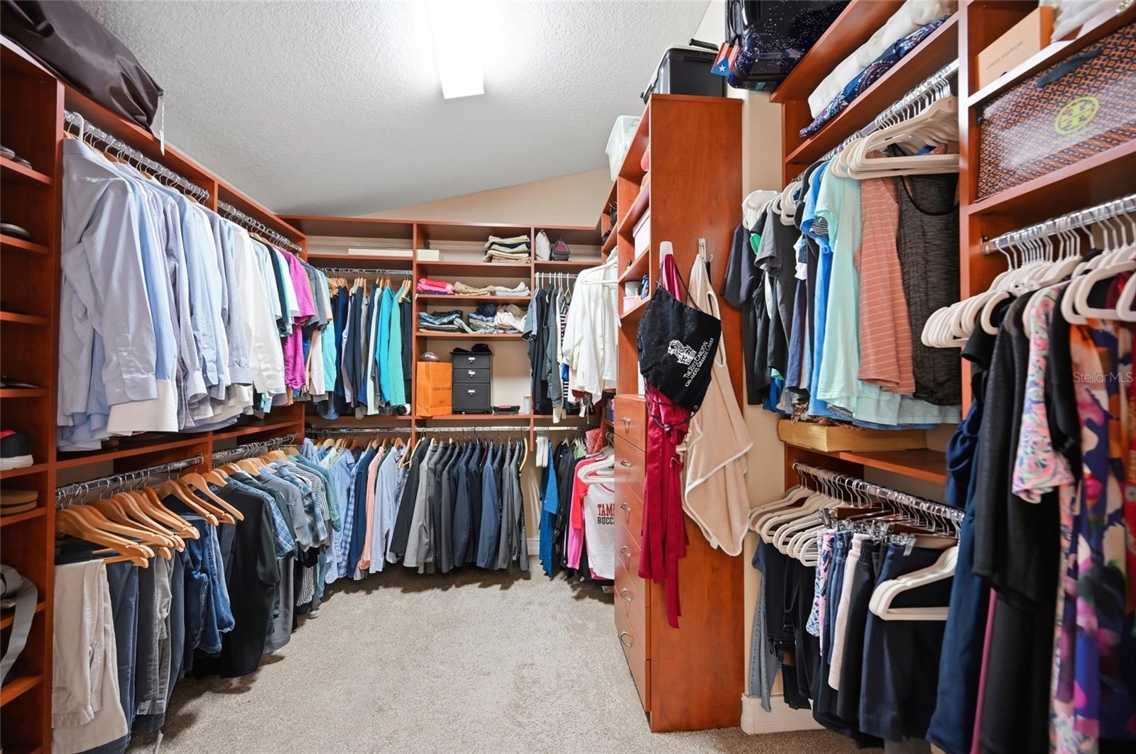 Image 32 of 63 For 12012 Longview Lake Circle