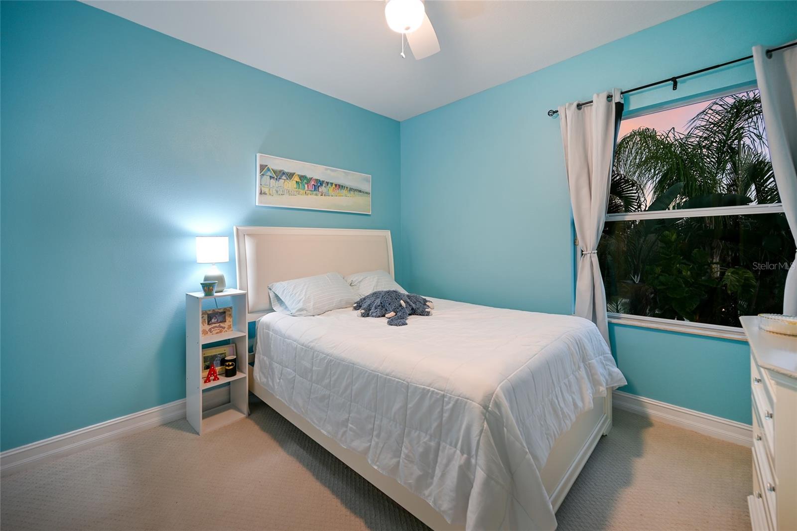 Image 42 of 63 For 12012 Longview Lake Circle