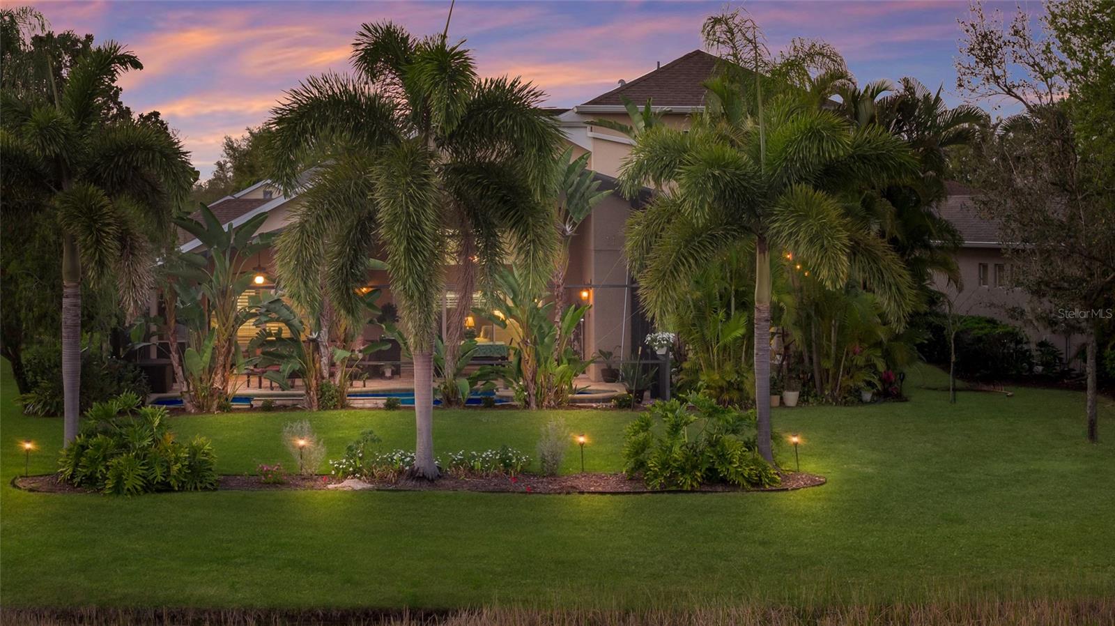 Image 5 of 63 For 12012 Longview Lake Circle