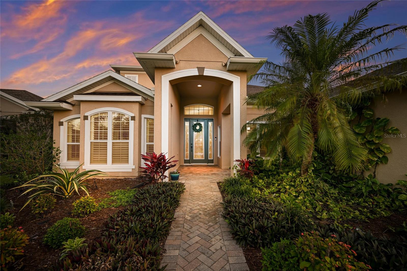 Image 7 of 63 For 12012 Longview Lake Circle