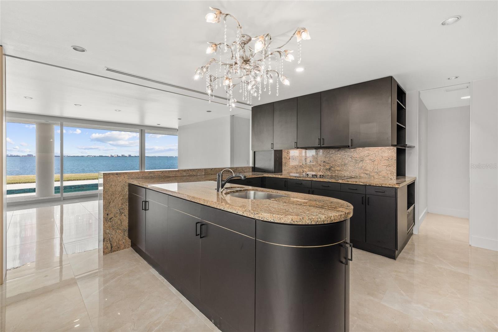 Image 13 of 53 For 320 Shore Drive