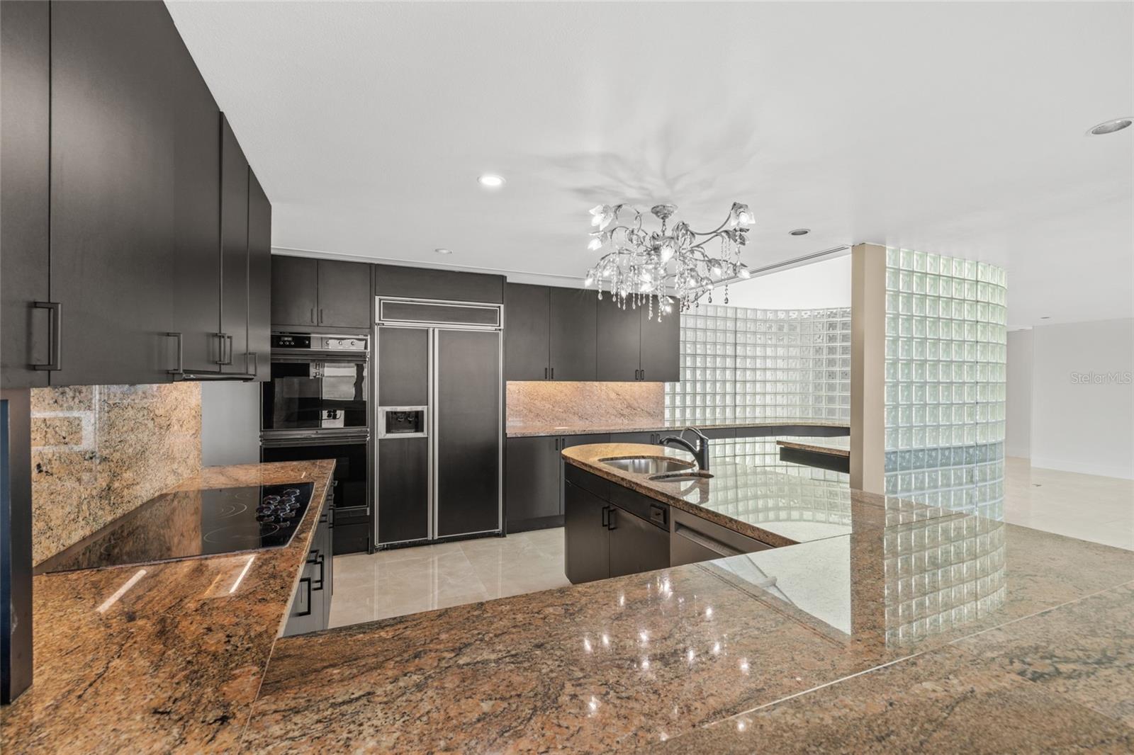 Image 16 of 53 For 320 Shore Drive