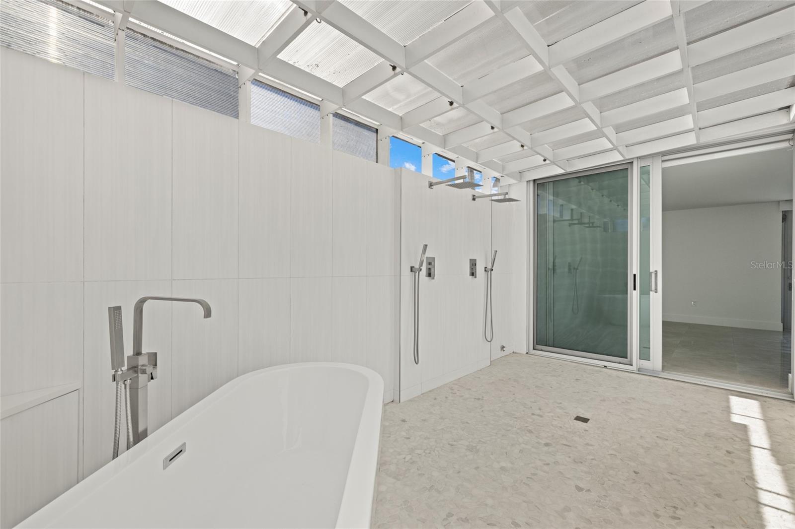 Image 27 of 53 For 320 Shore Drive