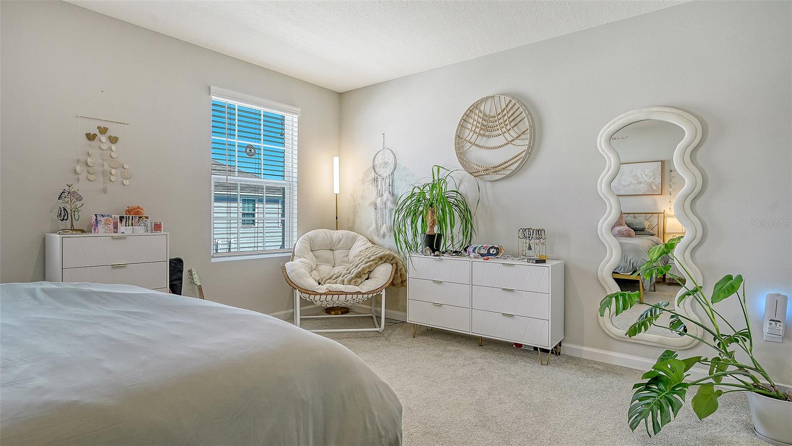 Image 17 of 32 For 14147 Crimson Avenue