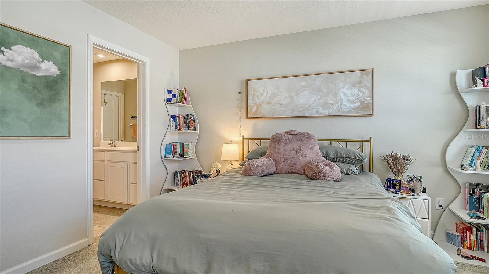 Image 18 of 32 For 14147 Crimson Avenue