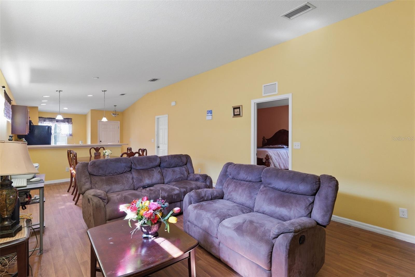 Image 12 of 26 For 4107 11th Street E