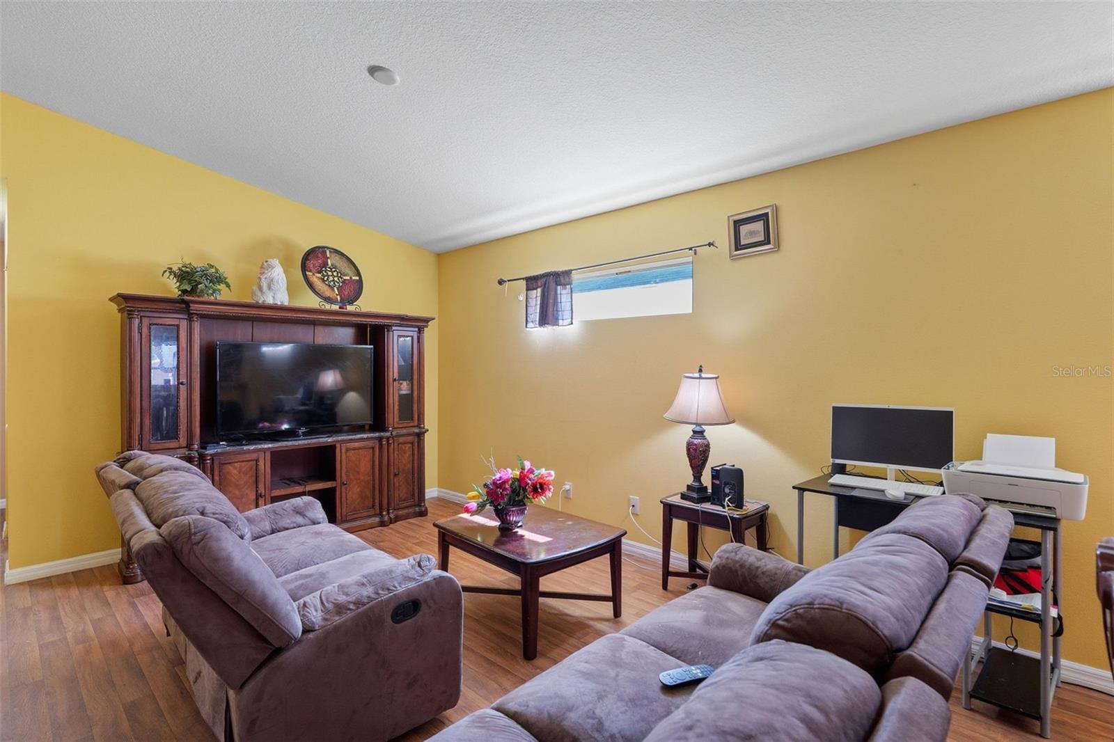 Image 14 of 26 For 4107 11th Street E