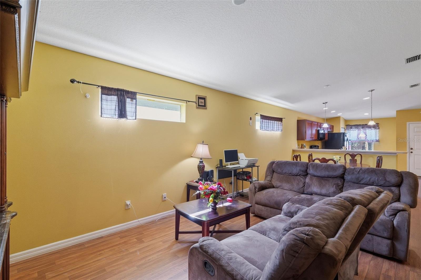 Image 15 of 26 For 4107 11th Street E