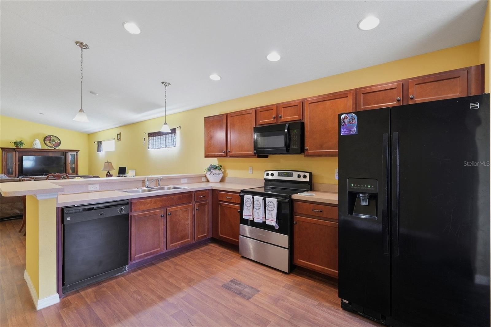 Image 5 of 26 For 4107 11th Street E