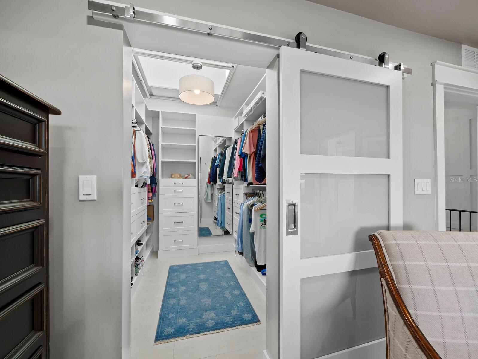 Image 23 of 55 For 1918 Harbourside Drive 902