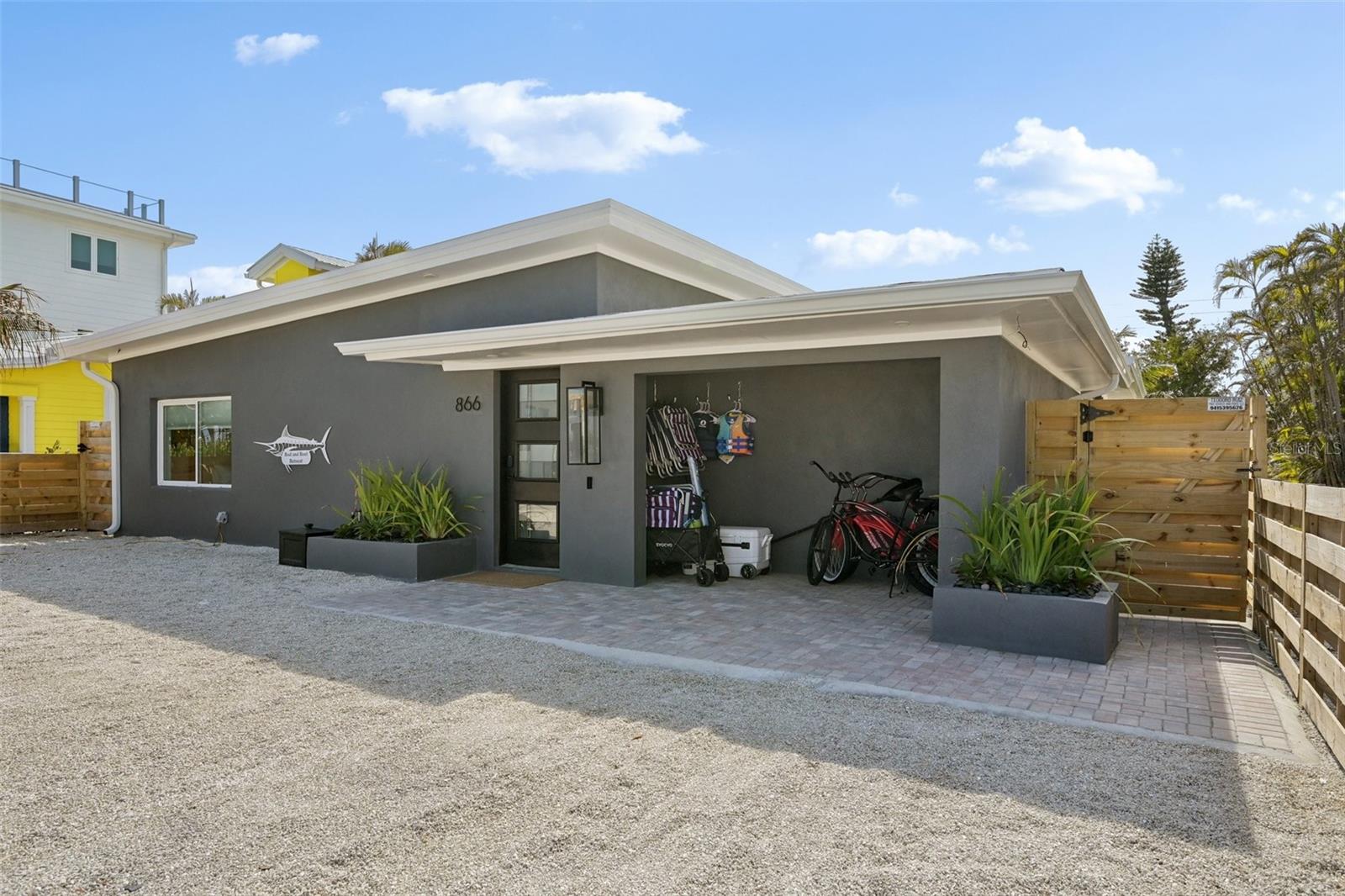 Image 5 of 46 For 866 Shore Drive