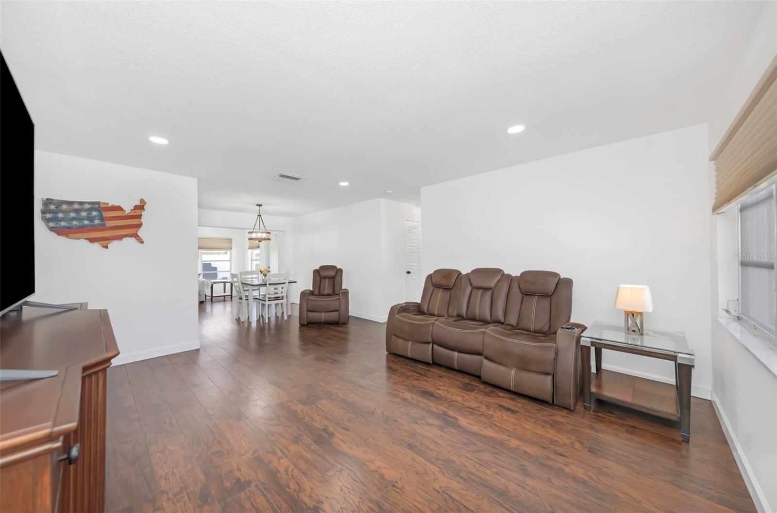 Image 4 of 39 For 4488 100th Avenue N