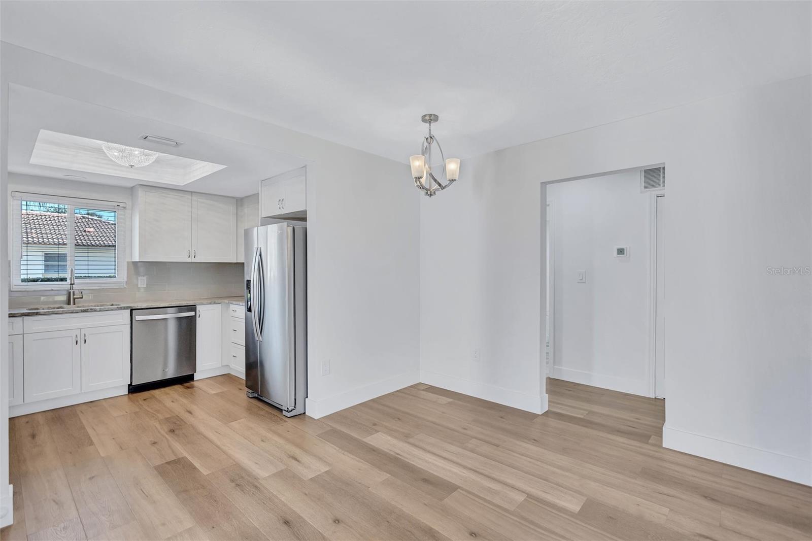 Image 13 of 48 For 191 Vista Hermosa Circle