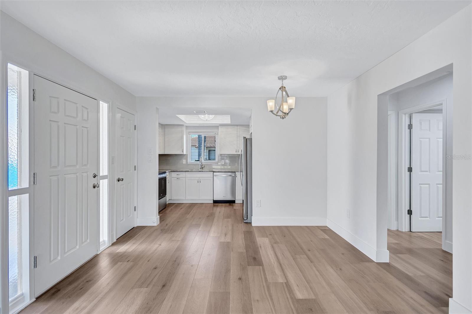 Image 14 of 48 For 191 Vista Hermosa Circle