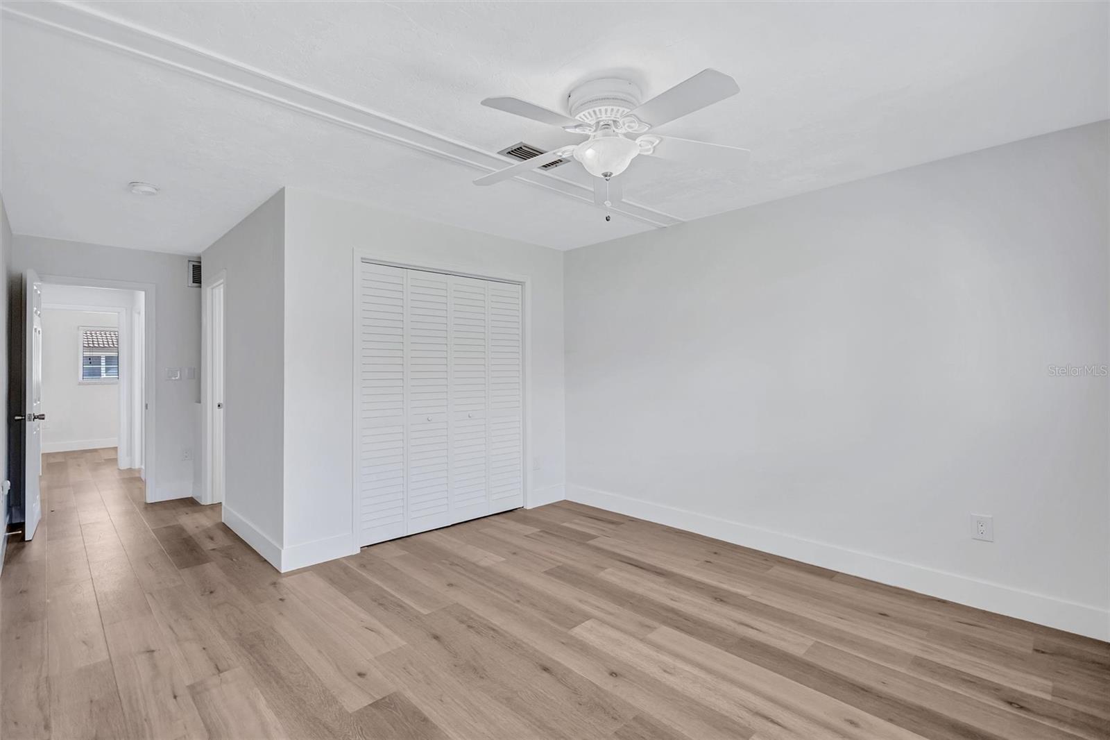 Image 27 of 48 For 191 Vista Hermosa Circle