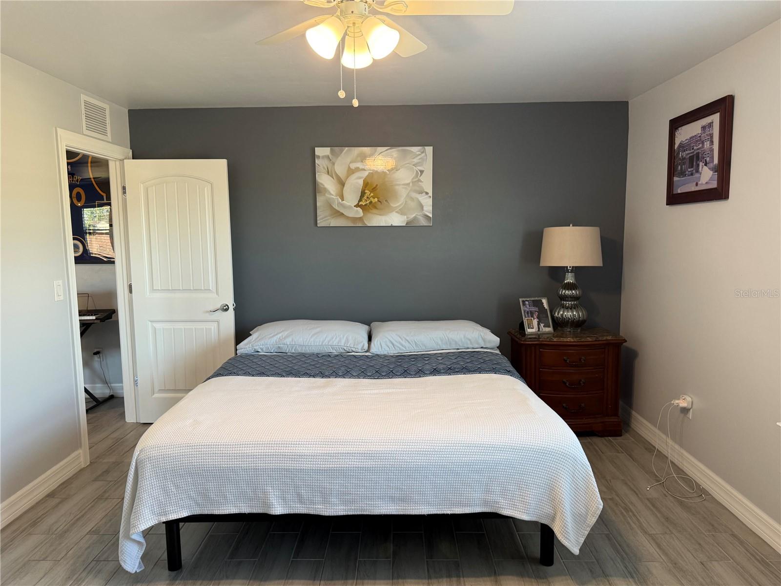 Image 25 of 69 For 2599 Marton Oak Boulevard