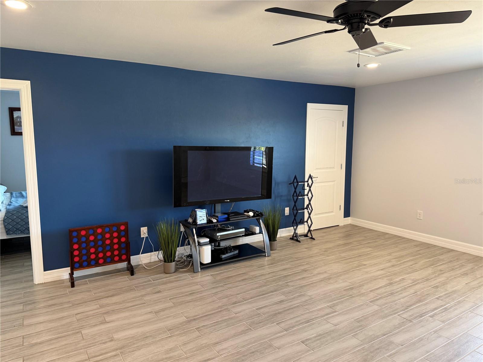 Image 41 of 69 For 2599 Marton Oak Boulevard