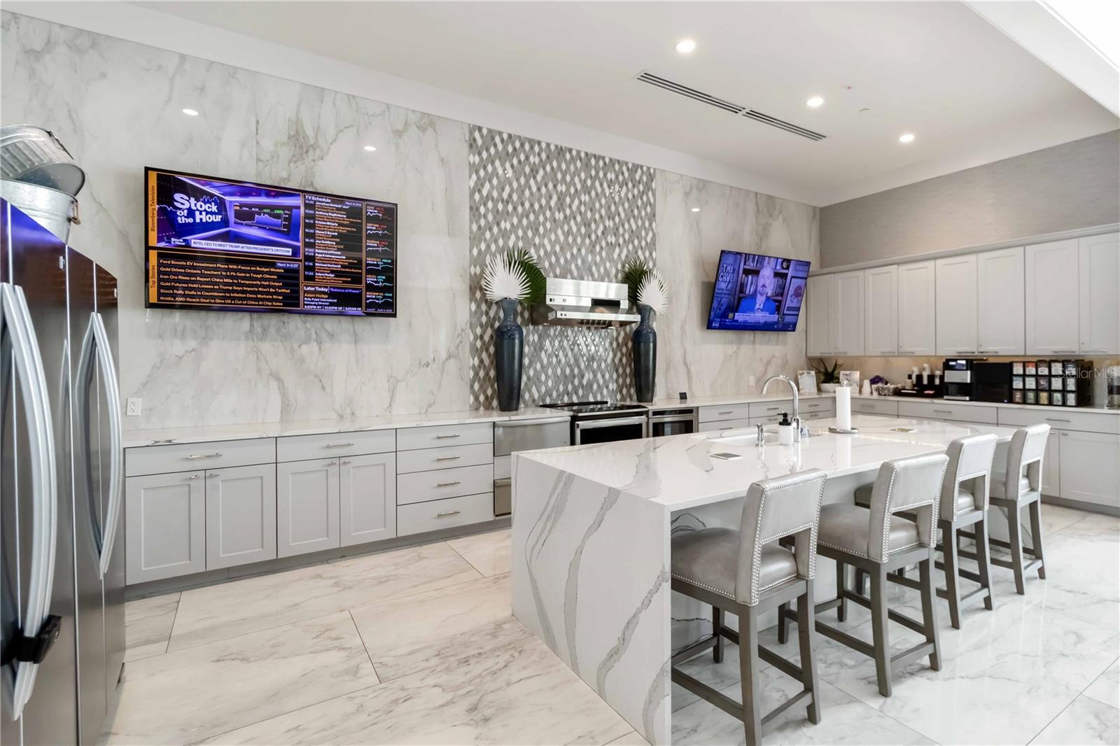 Image 25 of 35 For 18210 Rockport Place