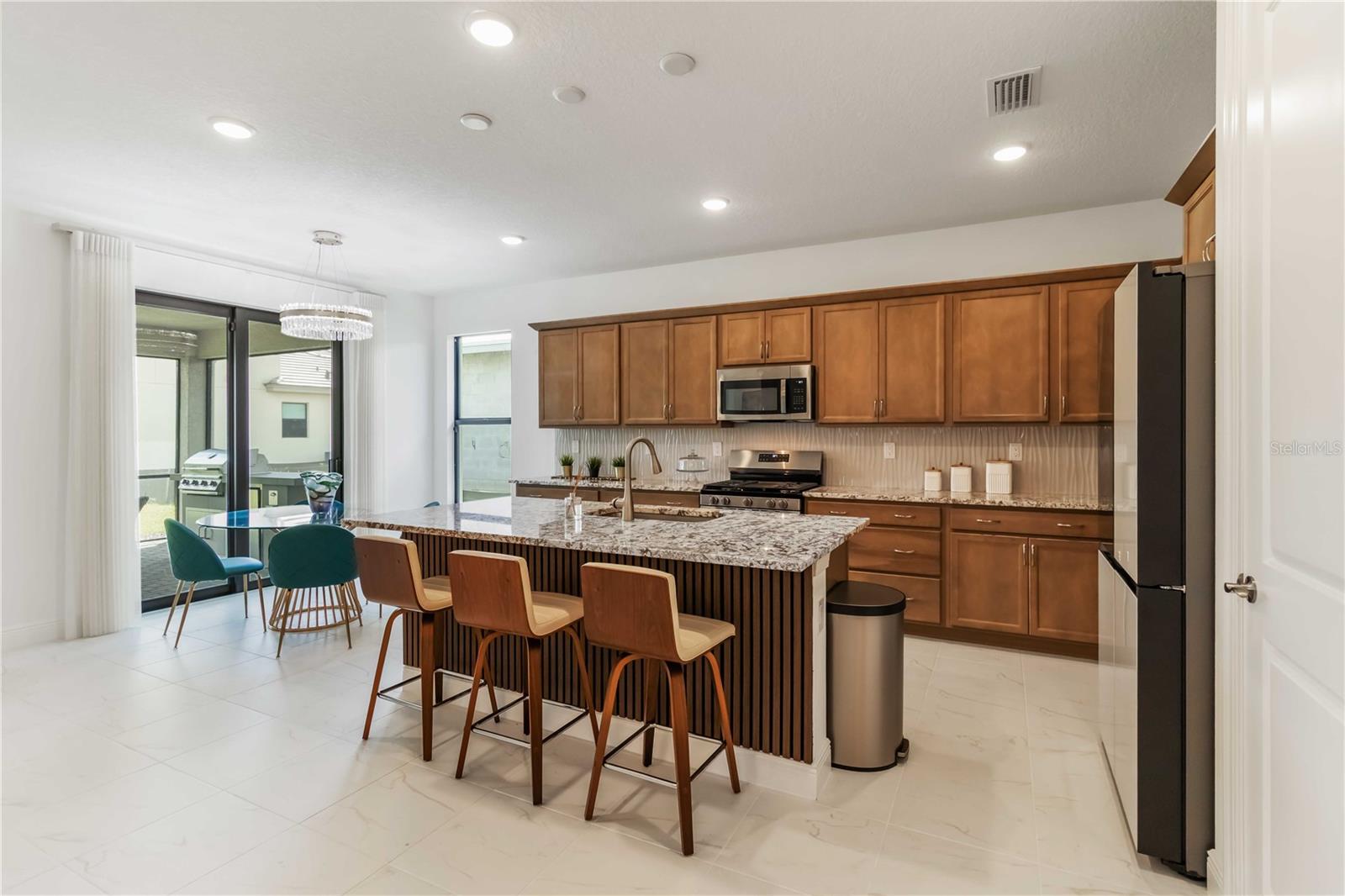 Image 4 of 35 For 18210 Rockport Place