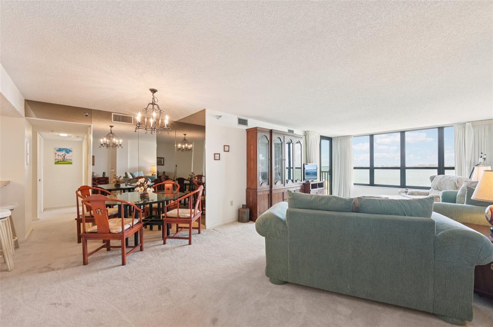 Image 15 of 70 For 11 Sunset Drive 502