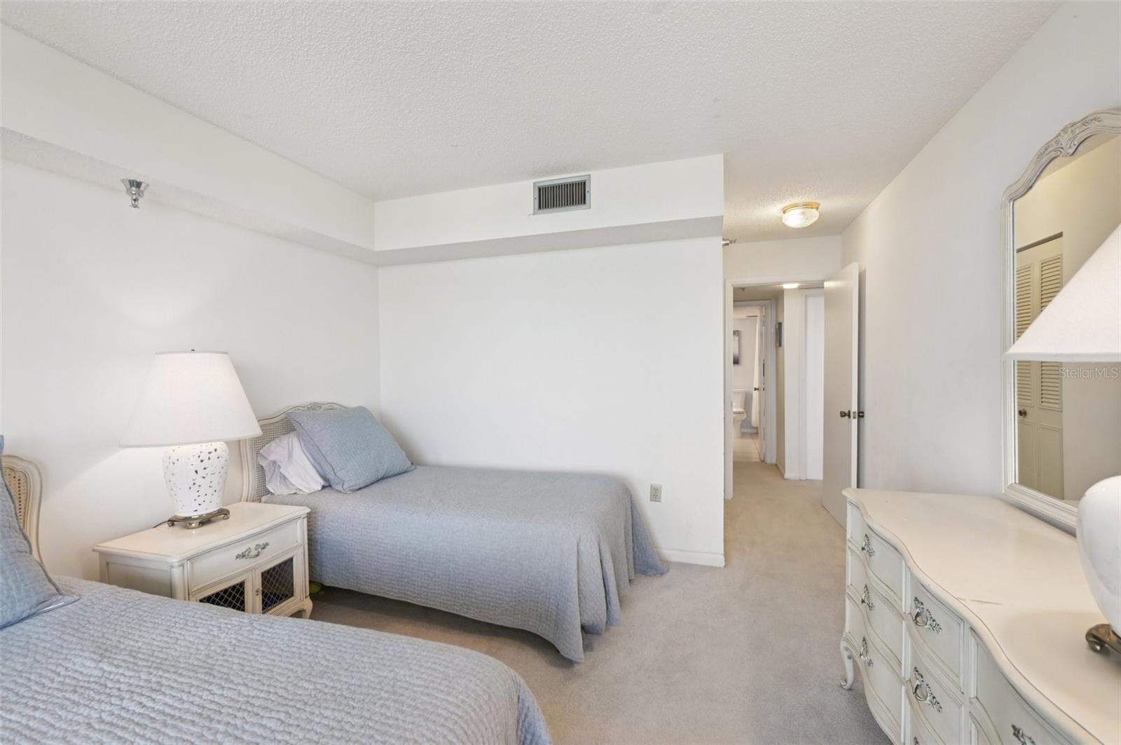 Image 34 of 70 For 11 Sunset Drive 502