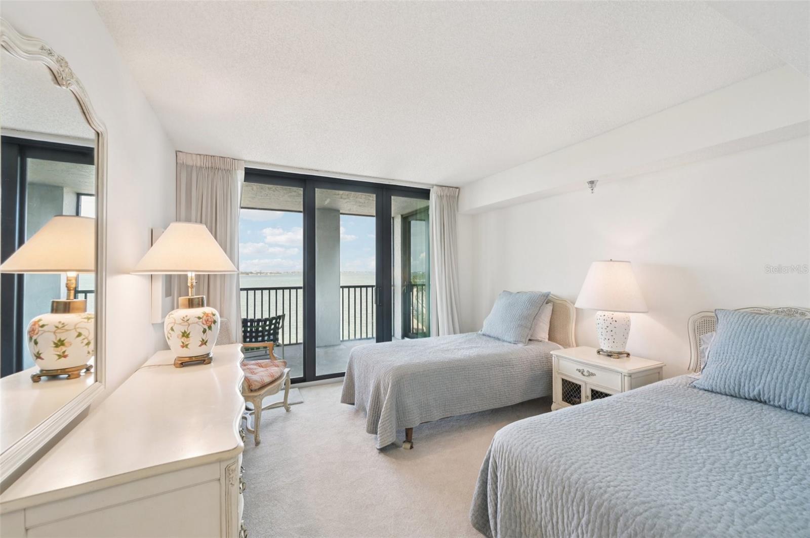 Image 36 of 70 For 11 Sunset Drive 502