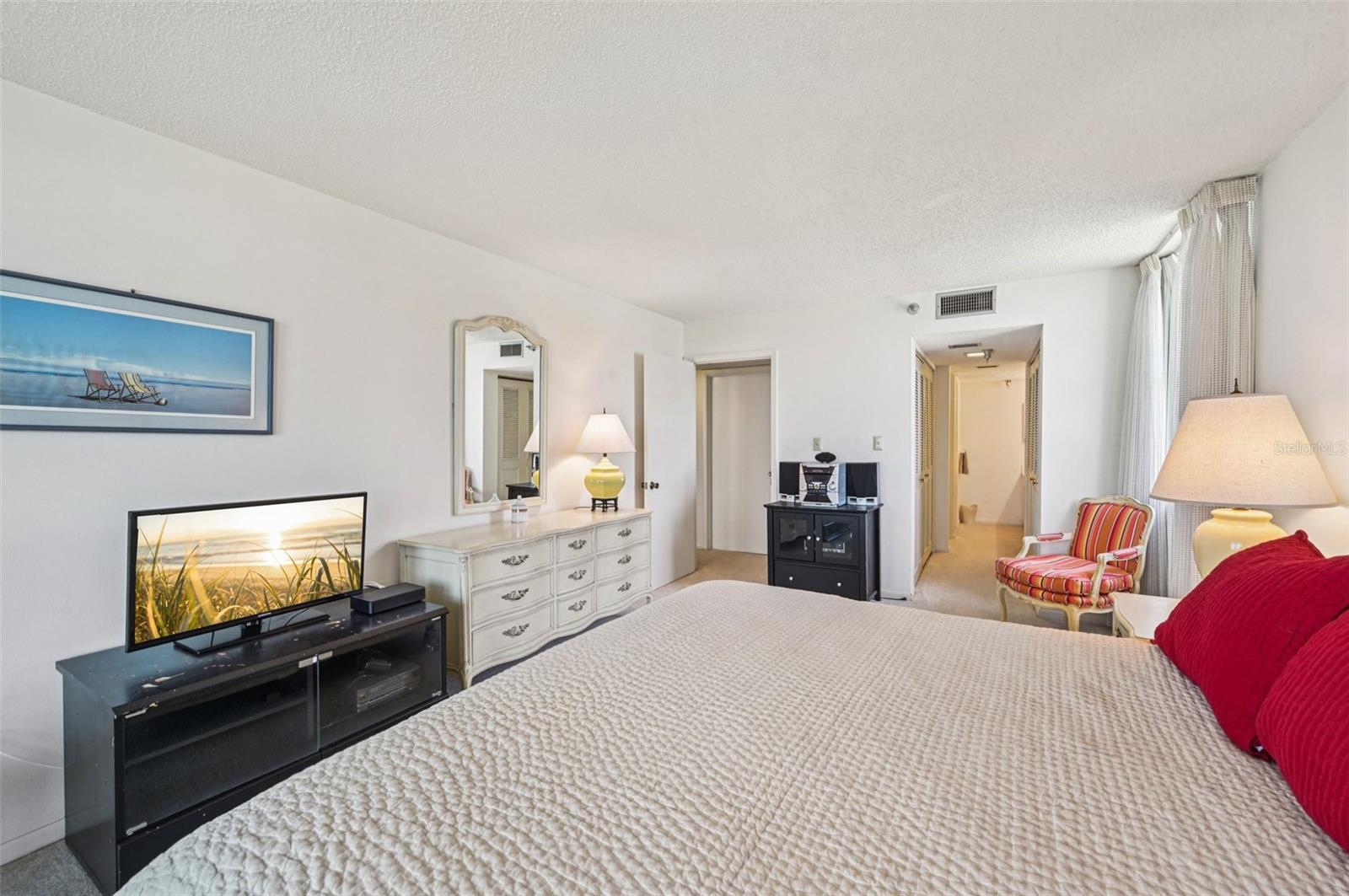 Image 39 of 70 For 11 Sunset Drive 502