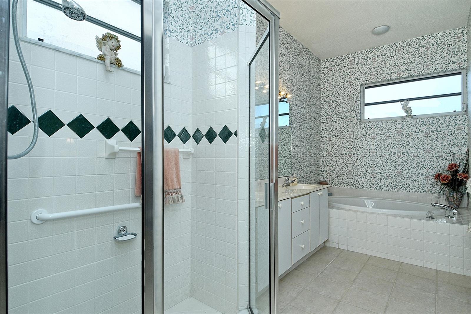 Image 29 of 66 For 4578 Samoset Drive