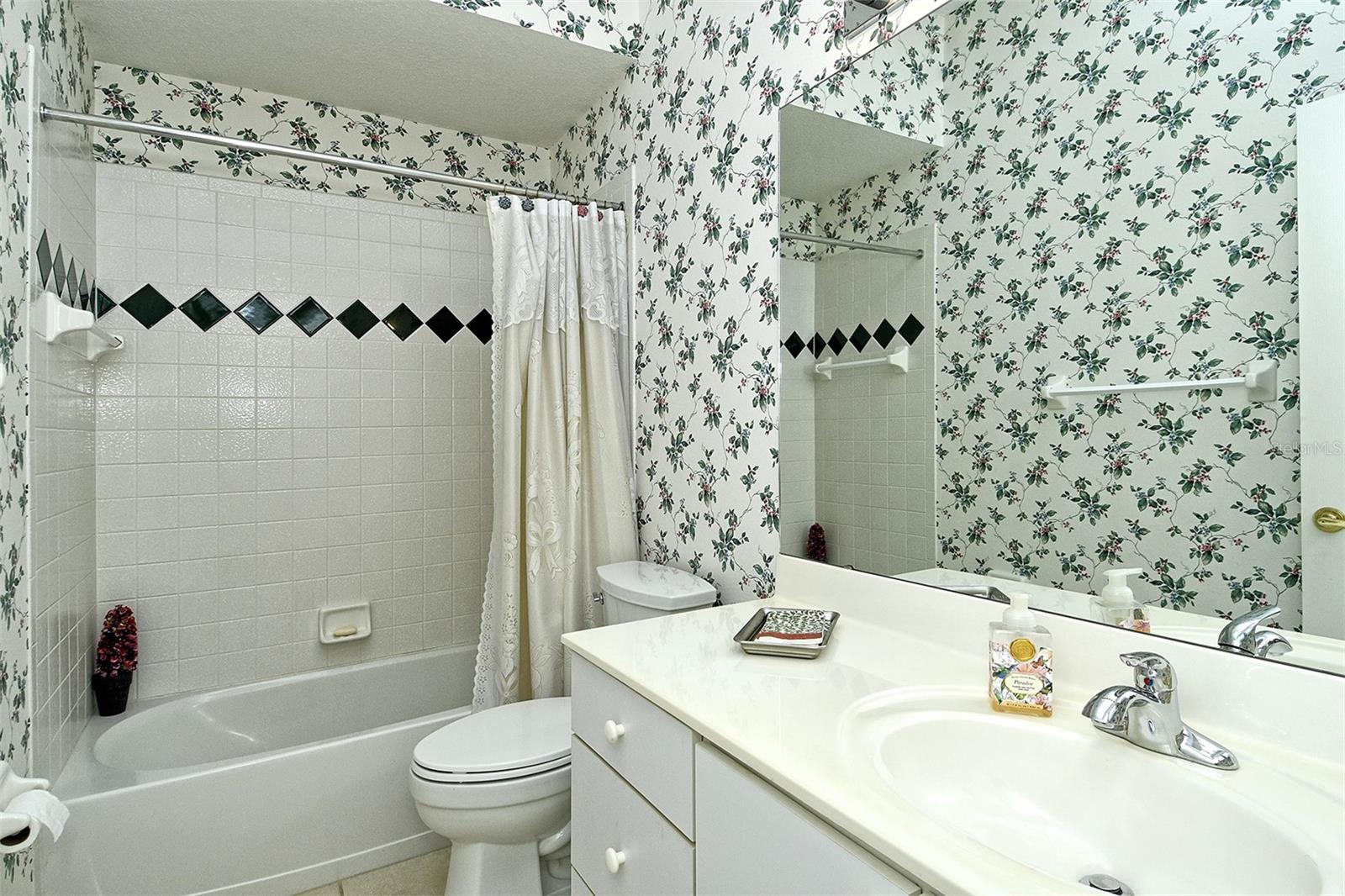 Image 31 of 66 For 4578 Samoset Drive