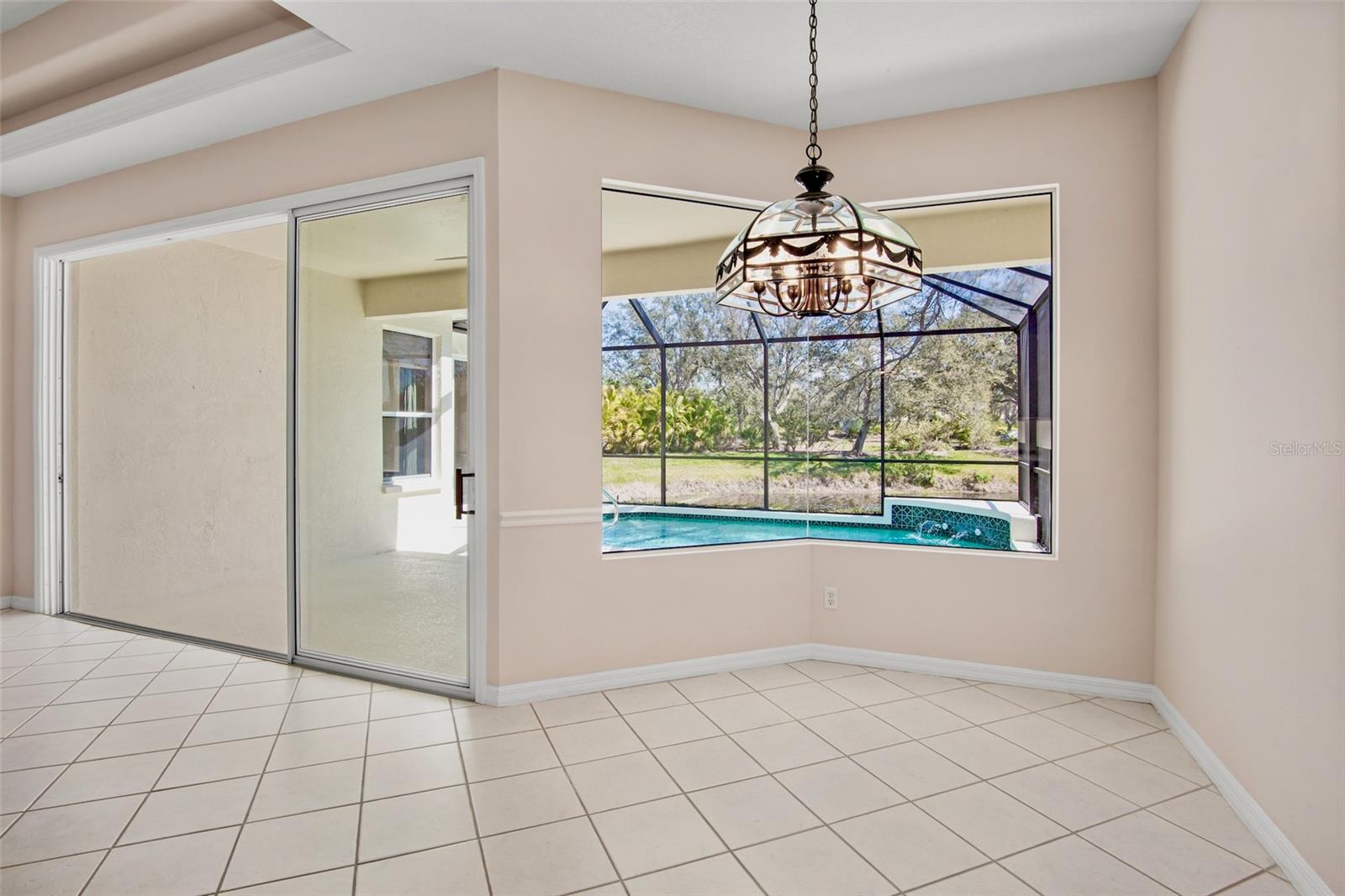 Image 12 of 57 For 8335 Nice Way