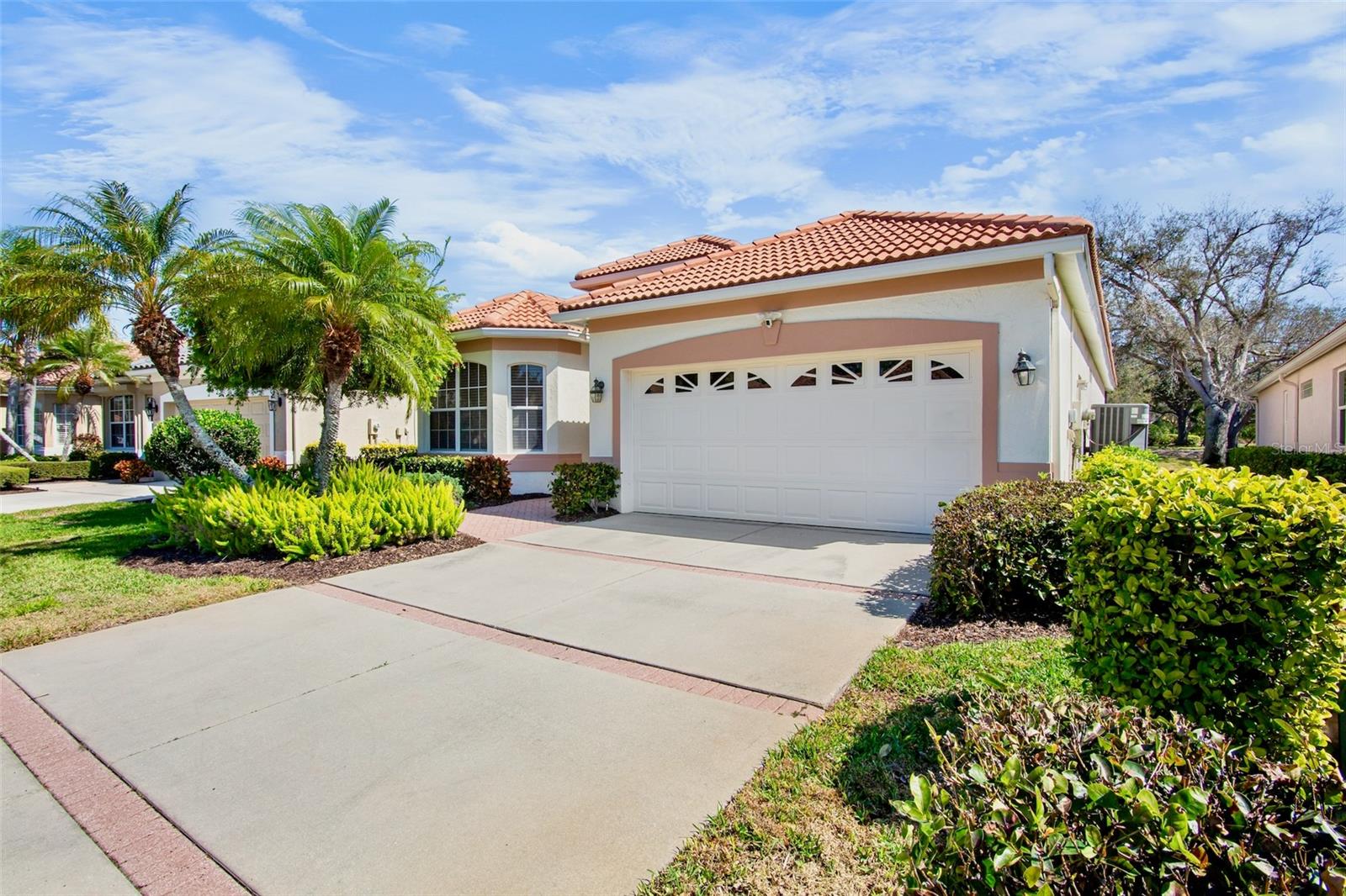 Image 3 of 57 For 8335 Nice Way