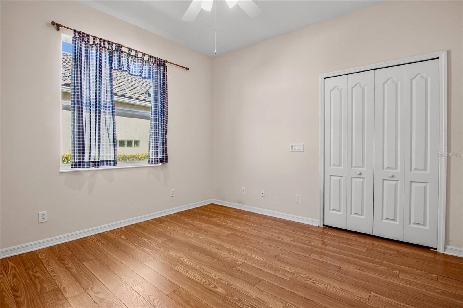 Image 33 of 57 For 8335 Nice Way