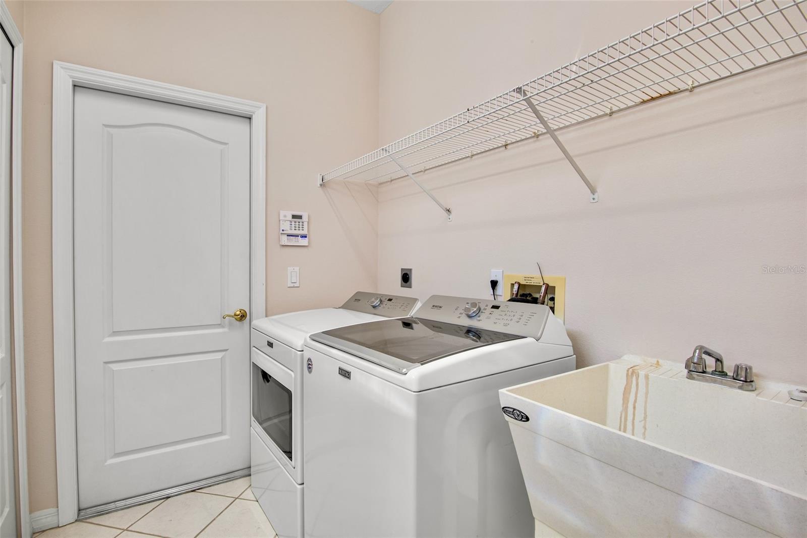 Image 34 of 57 For 8335 Nice Way