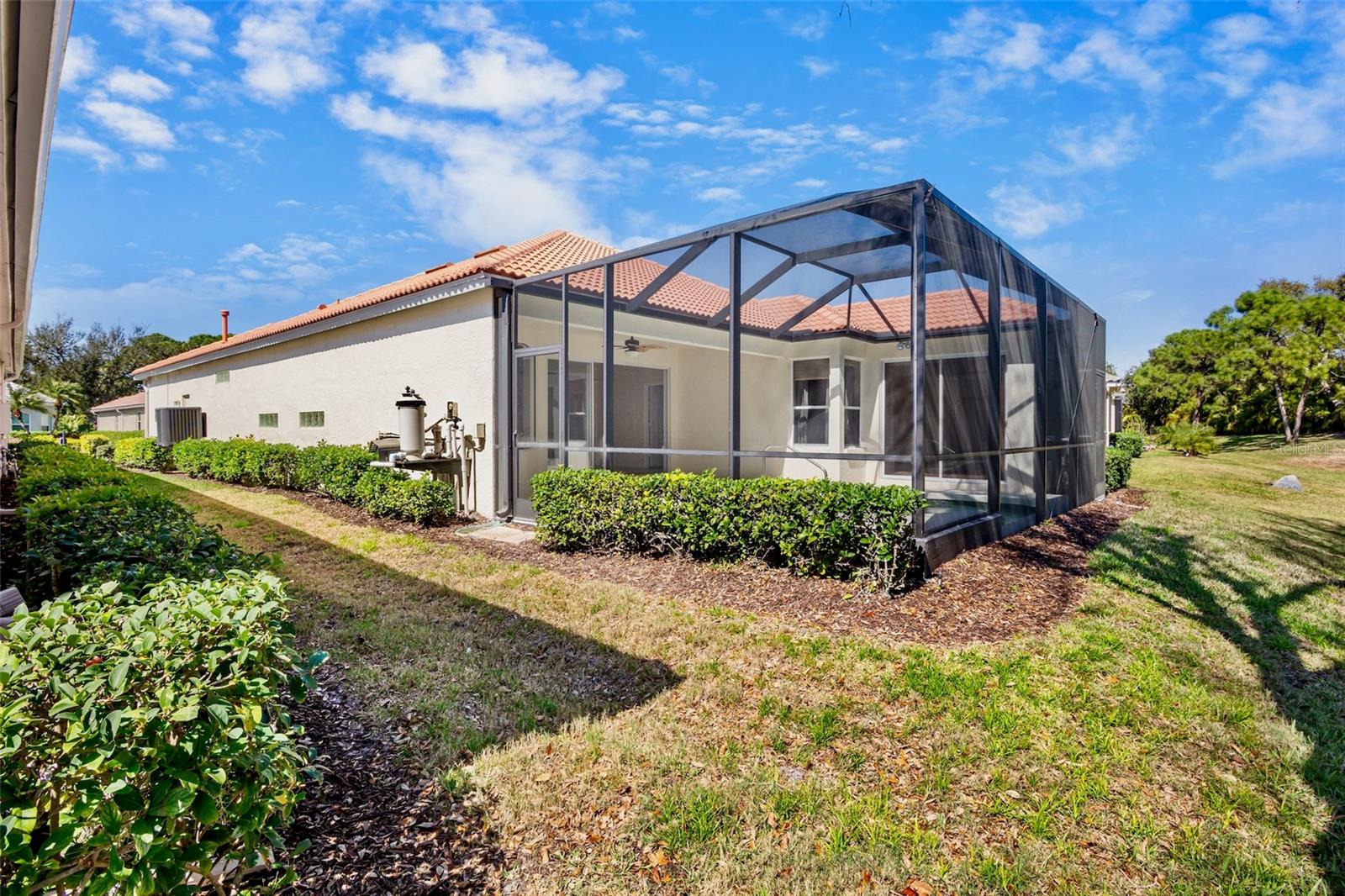 Image 37 of 57 For 8335 Nice Way