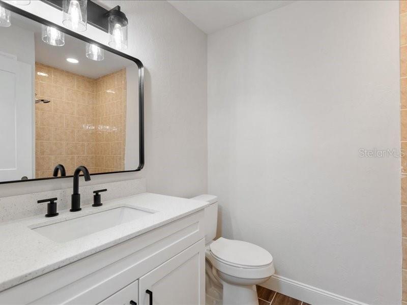 Image 21 of 39 For 1941 Settlement Road 11