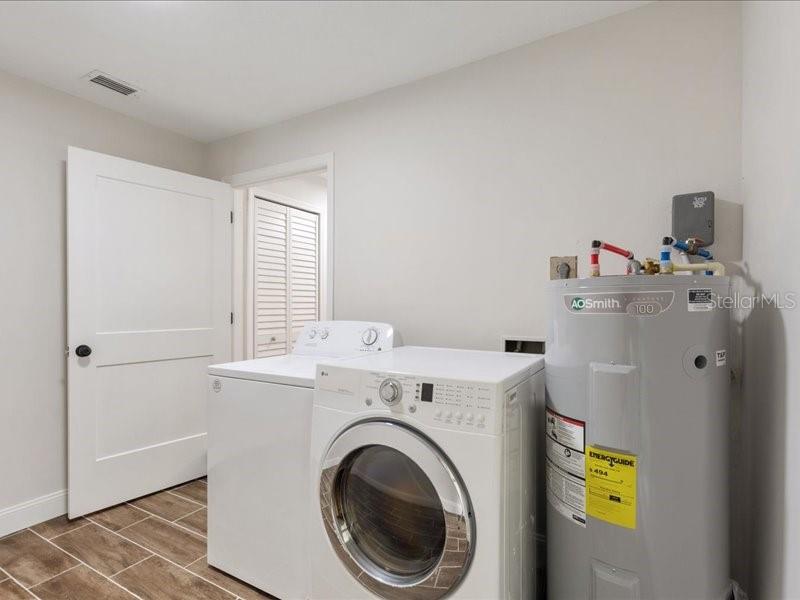 Image 27 of 39 For 1941 Settlement Road 11