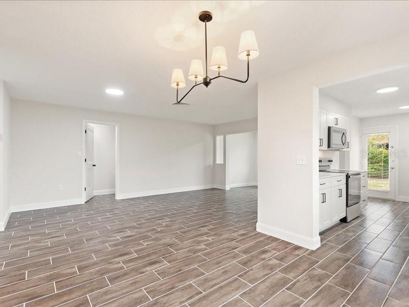 Image 7 of 39 For 1941 Settlement Road 11