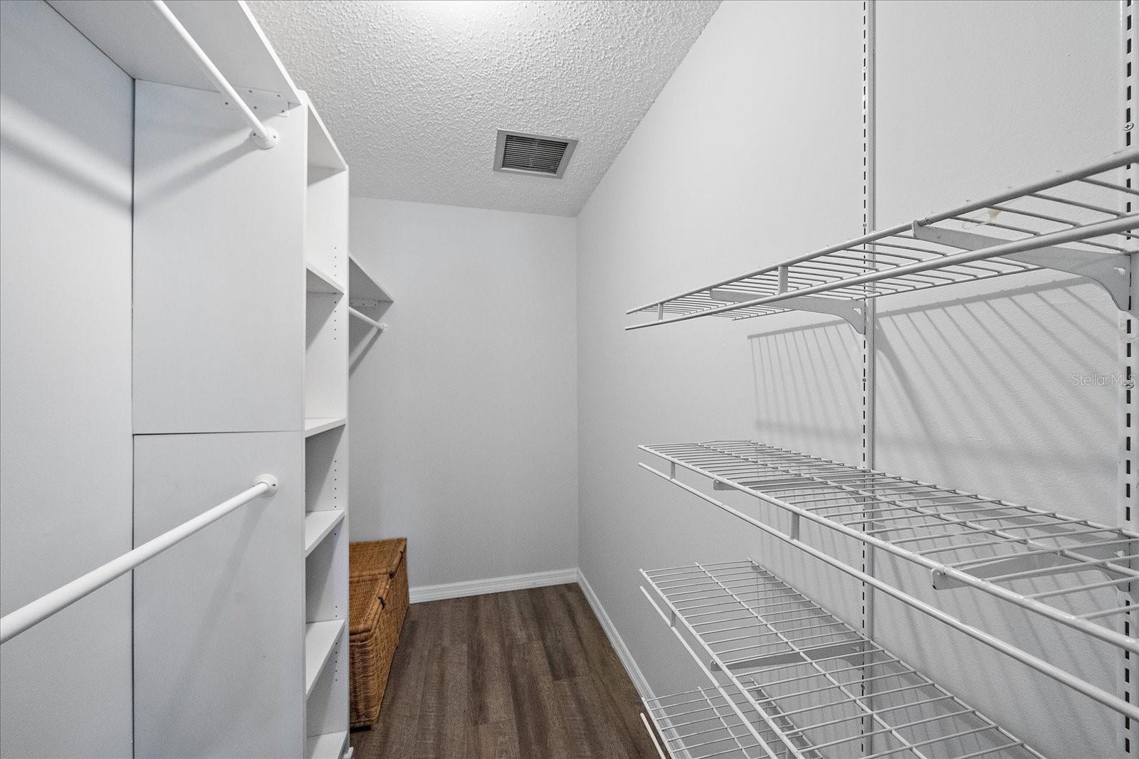 Image 15 of 42 For 3601 Egerton Circle