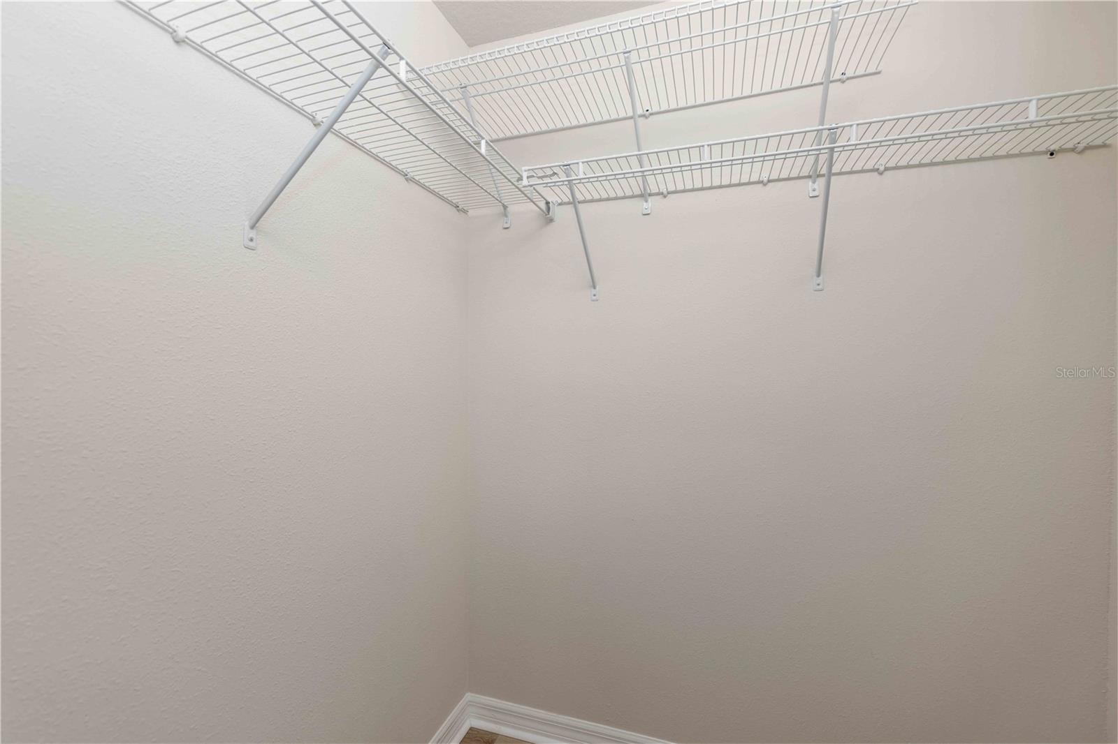 Image 28 of 35 For 1264 Riverscape Street B