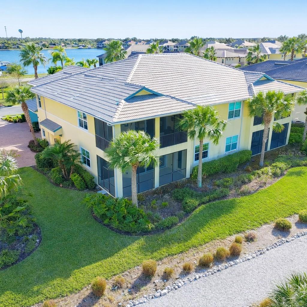 Image 3 of 35 For 1264 Riverscape Street B