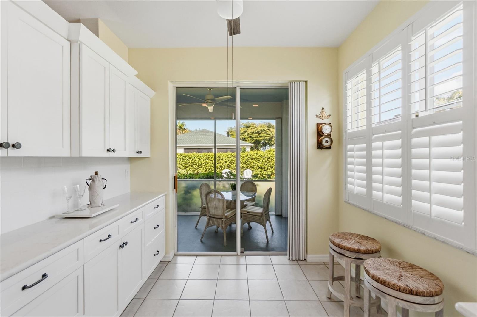 Image 11 of 44 For 1777 Emerald Cove Circle