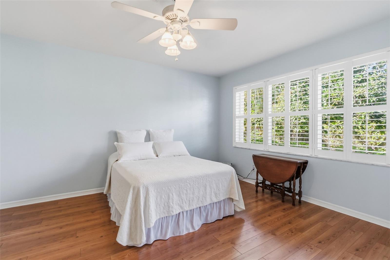 Image 20 of 44 For 1777 Emerald Cove Circle