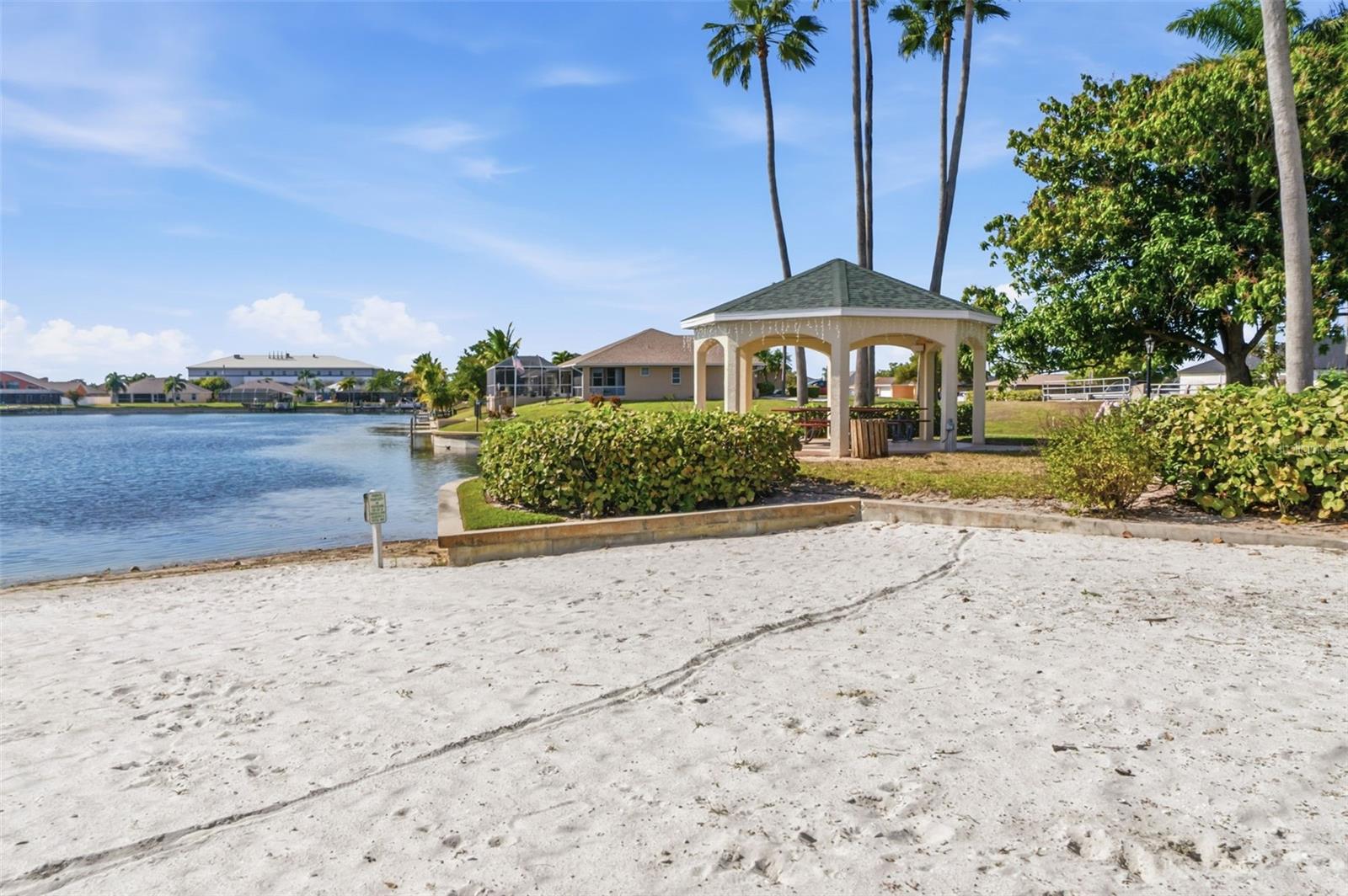 Image 39 of 44 For 1777 Emerald Cove Circle